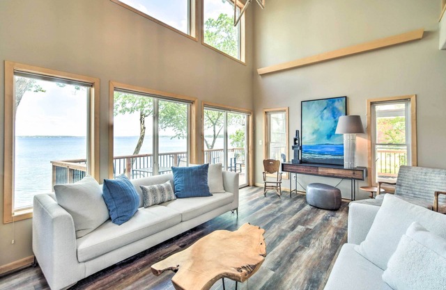NEW! Family-Friendly Home on Pelican Lake w/ Dock!