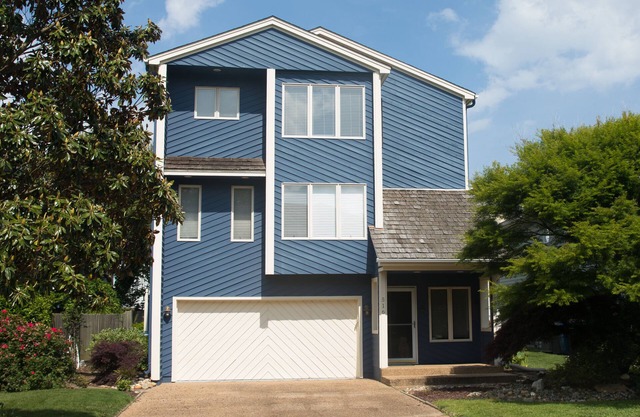 Family friendly beach house, 5 min walk to Croatan Beach and bike to boardwalk