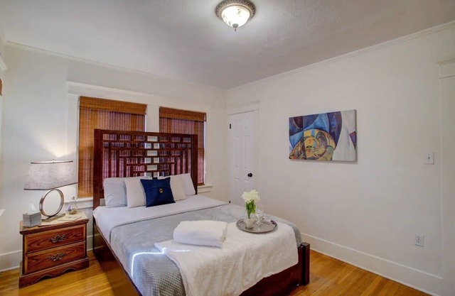 Family Fun/Comfortable Getaway/Business Executive