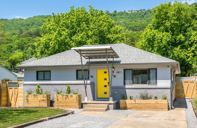 !!!Caisse de vin, de chocolat et de bière locale de complimentery W / Any 2+ Stay !!!
