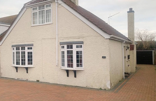 Family home three bed house near the beach