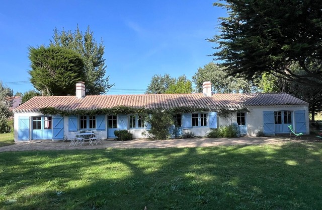 Maison de famille pour 15 - 1km de la plage