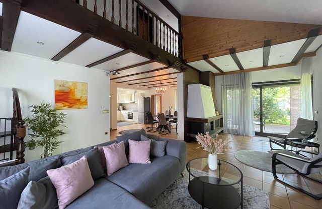 Family house with sauna, newly renovated, fenced garden
