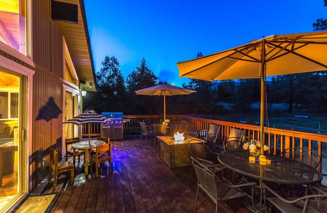 Yosemite Pines Lodge, Grand Lodge luxueux, une merveilleuse retraite en famille!