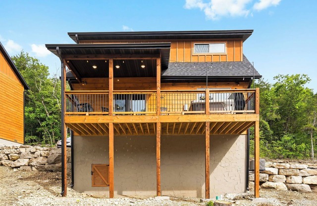 Family/Pet friendly/6 beds!