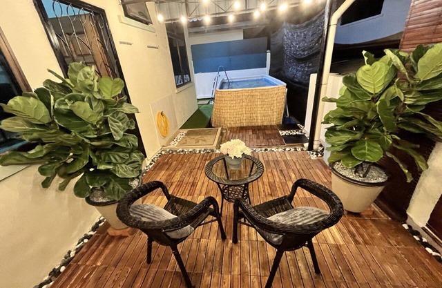 Family Private Pool Villa with BBQ - 5 mins from Beach !