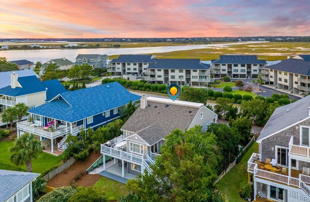 Family Tides by Sea Scape Properties