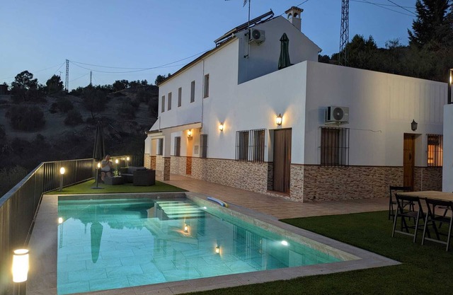Family Villa with a pool. Sleeps 6 with En-suites.