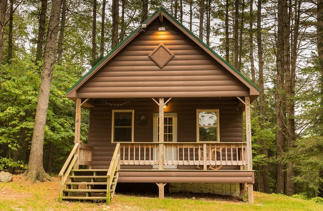 Fantastique chalet 4 saisons en face de la rivière Kennebec