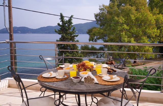 Fantastique Beach Front Apartments à Karavomylos, Céphalonie, Appartement Chloe