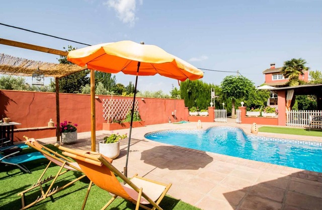 Fantastique duplex avec piscine privée et jardin