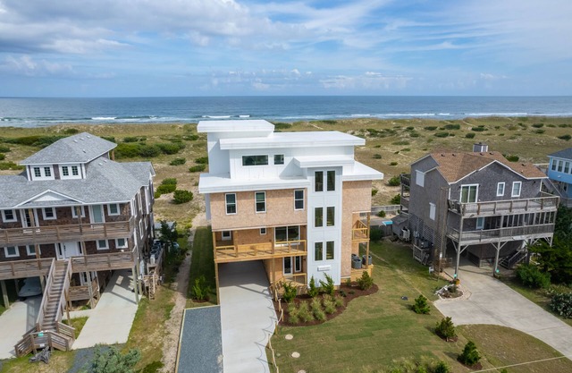 Fantastic Oceanfront Modern Coastal Home w/ Saltwater Pool - Simply the best!