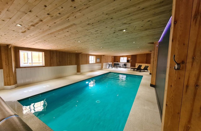Vues panoramiques fantastiques, magnifique Cottage de Peak District avec piscine intérieure