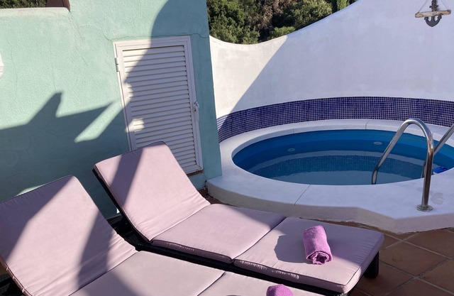 Fantastique penthouse avec vue sur la mer, golf et tennis à Marbella, Elviria Alta
