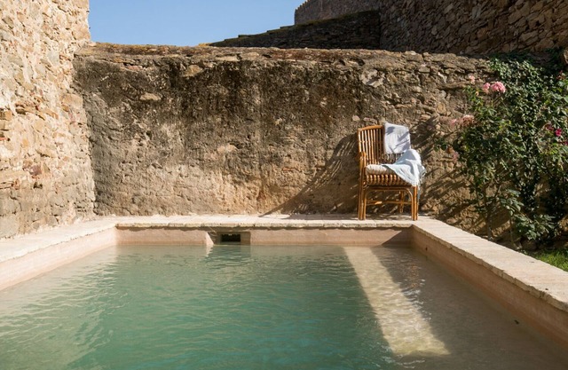 Fantastique maison rurale avec piscine et jardin, à 5 minutes de la plage
