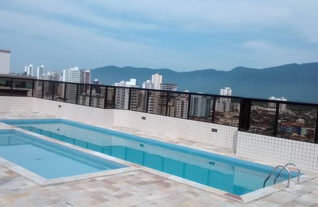 Fantastique appartement en front de mer avec piscine et barbecue sur le toit