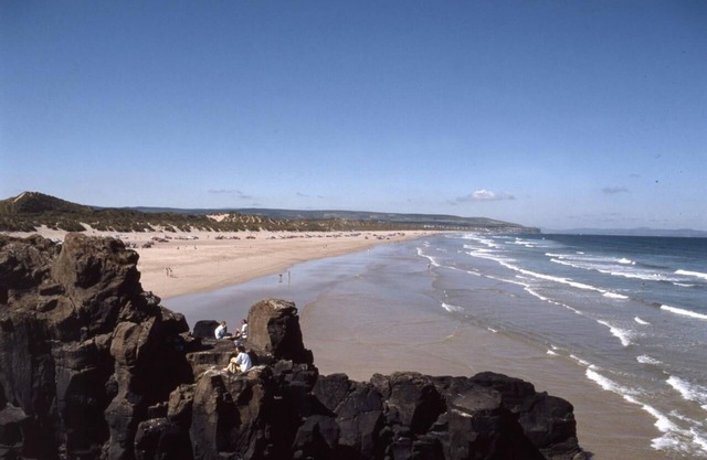 Vue sur la mer fantastique à Portstewart. Idéal pour l'Open 2019 au club de golf de Portrush