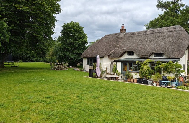 Far End Cottage - Trois Chambres Maison, Couchages 5