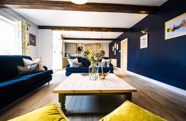 Farmcourt Barn 55 Eastfield Lane, WELTON