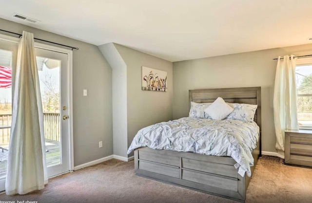 Farmhouse apt that's another home away from home near Philadelphia!!