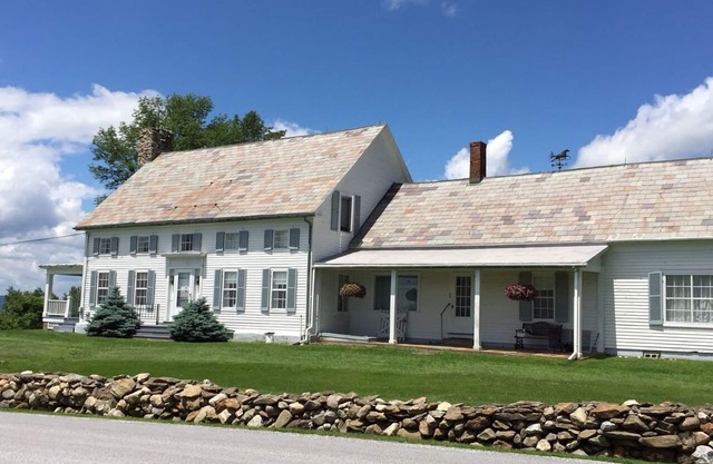 Ferme avec un terrain gracieux / week-end sking / campus Killington, (Midd / Castle)