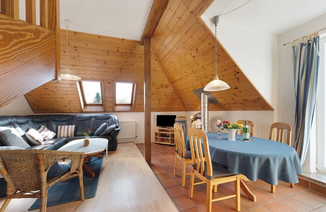 Ferme 'Hof Voege Ferienwohnung 6' avec jardin partagé et Wi-Fi