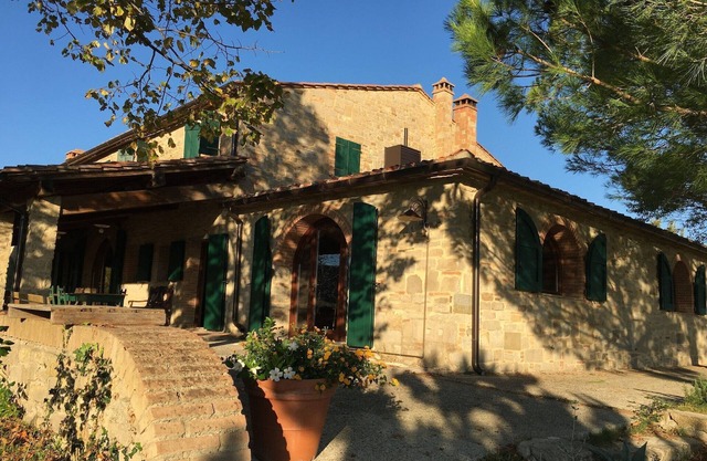 maison de vacances à Chianni avec jardin