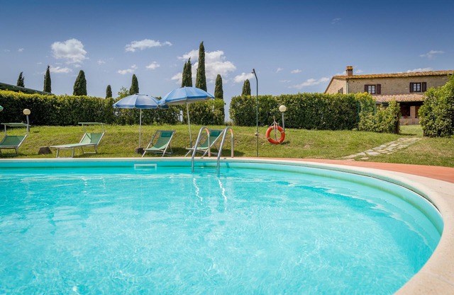Ferme "Santa Lina - Lavanda" avec piscine partagée, véranda privée et jardin partagé