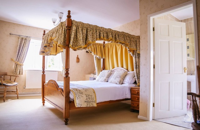 Aile Farmhouse - dort 4 invités dans 2 chambres