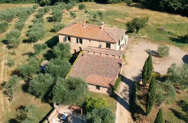 Belvedere: ferme avec vue imprenable, à 10m de Sienne