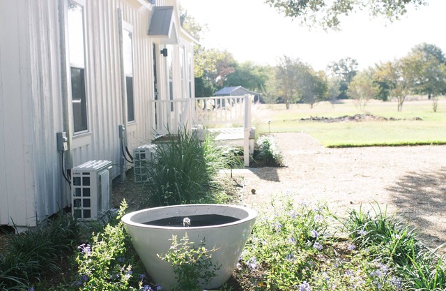 Farmstead Round Top