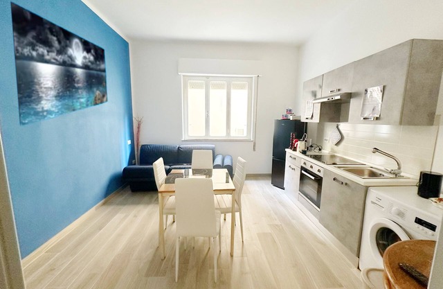 Faubert House, elegant a few steps from the sea, PETS SMALL SIZE ALLOWED.