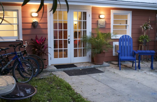 Faubourg Marigny Cottage W Pavillon privé Walk to FrenchQuarter & Frenchman St