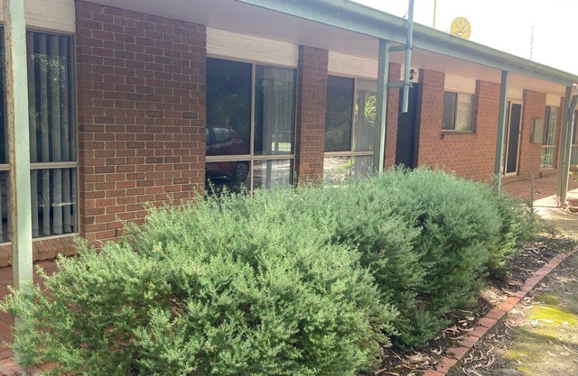 Fauna Park - large property suitable for family groups
