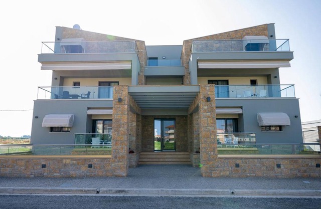 Fay Suites