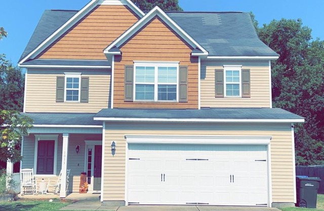Fayetteville Home by Avarice