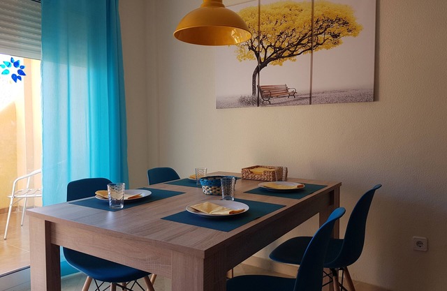 Se sentir chez soi dans un bel appartement près de la plage