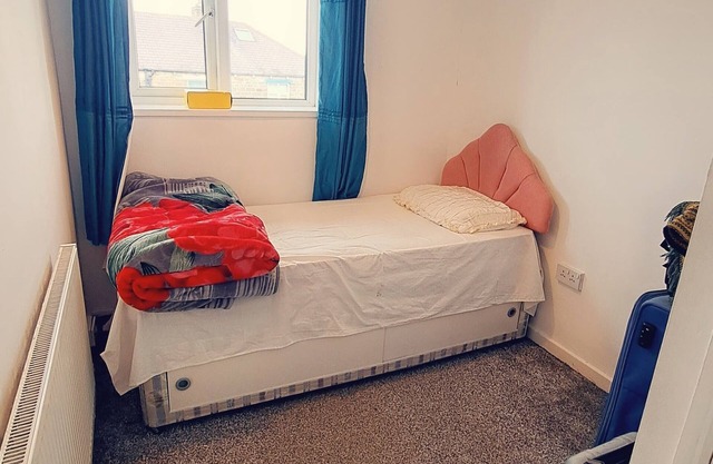Female and Couple Friendly Single Room