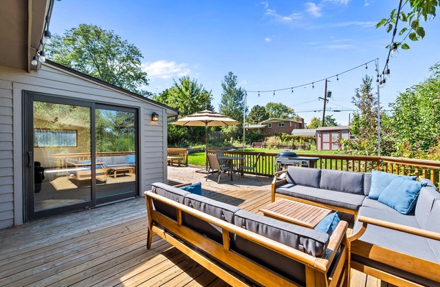 Fenced Yard with Cornhole- Deck / Grill / Outdoor Dining and Living Room