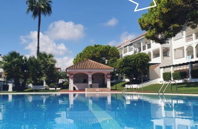 Ferien Erleben, Erfrischender Pool, Kurzer Weg zum Strand