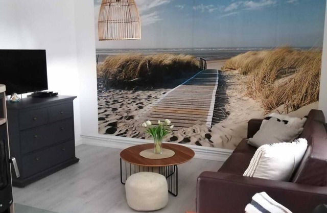 Ferienhaus am Neustädter See mit Großem Garten und Spielplatz, 5 Minuten zum See