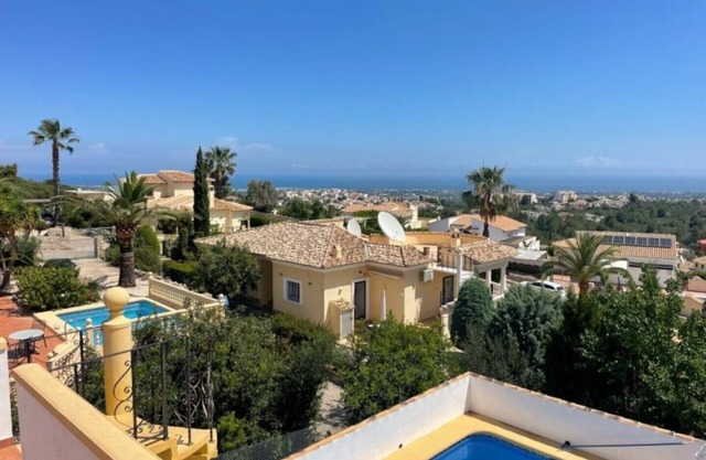 Maison de vacances "Casa Elina" avec piscine privée et vue sur la mer