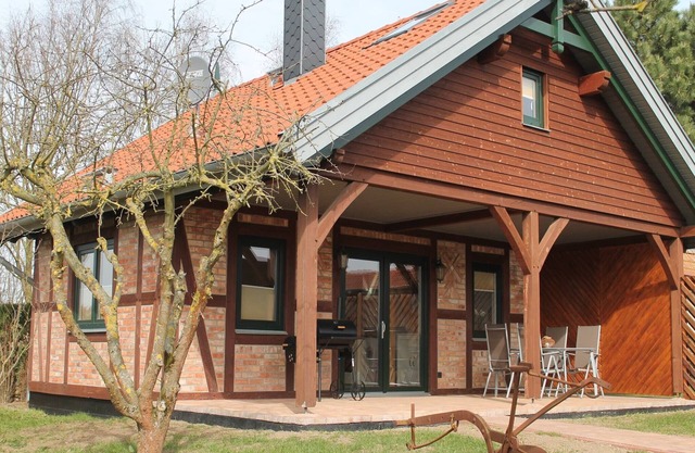 Maison de vacances à Brusow avec terrasse couverte