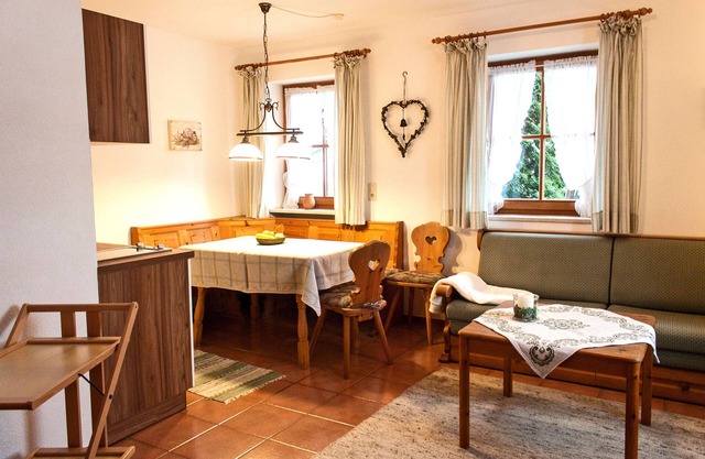 Ferienwohnung I° "Talstüberl" mit extra Schlafzimmer und Terrasse, 34 qm