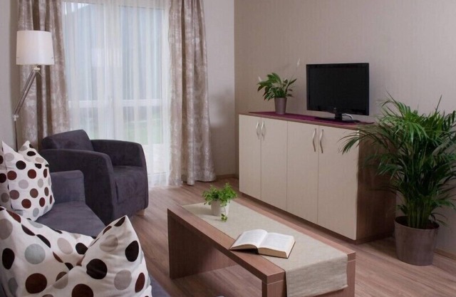 Ferienwohnung 3 "Salzburg", behindertengerecht, Nichtraucher, 3 Schlafzimmer, Sat-TV, 4 Sterne, max. 6 Personen