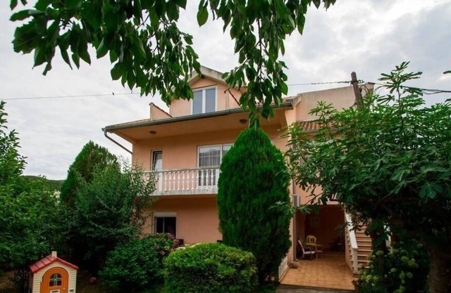 Ferienwohnung/app. für 6 Gäste mit 90m² in Kotor