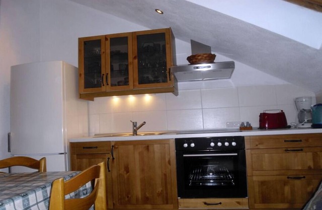 Ferienwohnung Bergblick 55 qm, Wohnschlafzimmer 2 extra Schlafzimmer, separate Küche, Balkon, Sat-TV, max 4 Personen