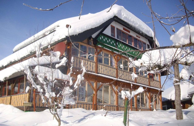 Appartement avec vue sur la vallée ensoleillée
