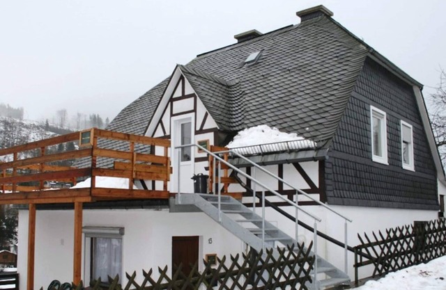 Ferienwohnung bei Willingen mit eigener Terrasse