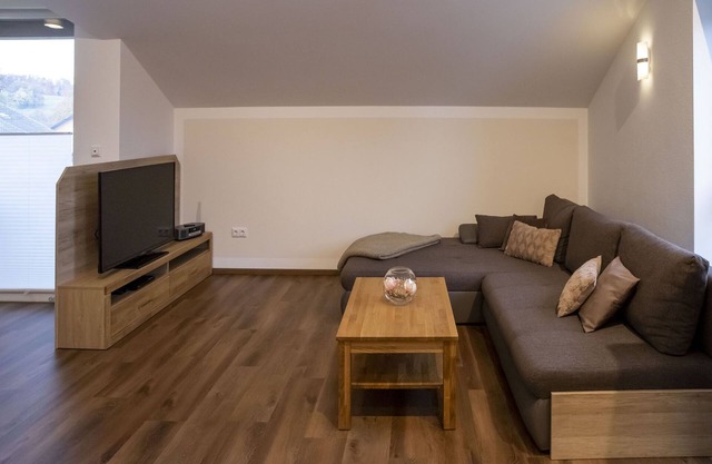 Ferienwohnung "Magnolie" bis 4 Personen, Balkon, 104 m²